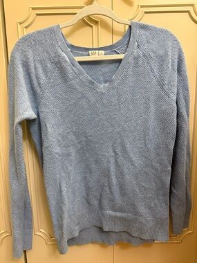 GAP Light Blue V-Neck Sweater Nautica